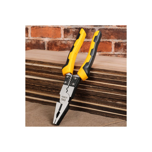 Плоскогубцы DELI DL100008 (134399) 215мм