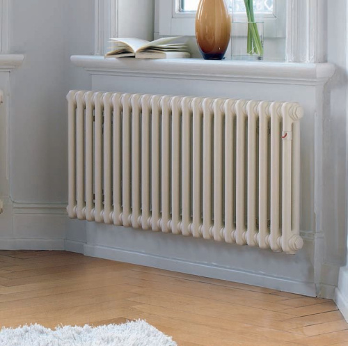 Стальной трубчатый радиатор Zehnder 3057 Charleston 8 секций