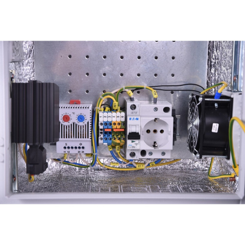 Шкаф серверный ЦМО Эконом (ШТВ-НЭ-4.4.21-3ВВА-Т1) настенный 9U 400x210мм пер.дв.стал.лист задн.дв.спл.стал.лист несъемные серый 180мм 400мм IP54