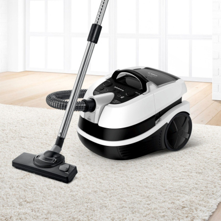 Пылесос Bosch BWD421PRO белый/черный