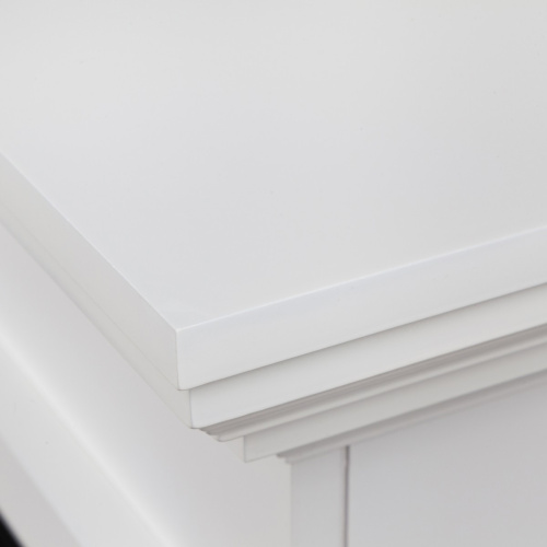 Электрокамин RealFlame Marco 25,5/26 WT белый с очагом Moonblaze Black