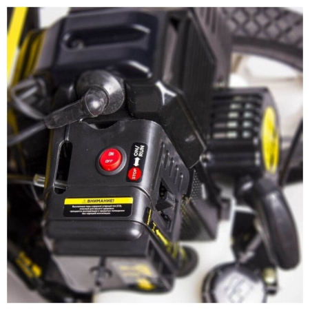 Газонокосилка бензиновая CHAMPION LMH4412